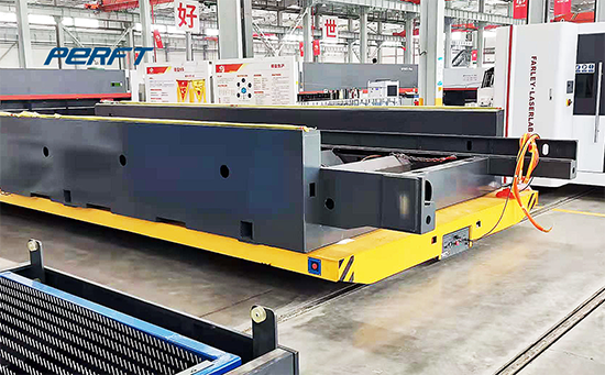  A cross transfer cart moves in the X and Y axis, making it suitable for material handling in irregularly shaped spaces. It is widely used in industries such as aviation, automotive, and construction. 